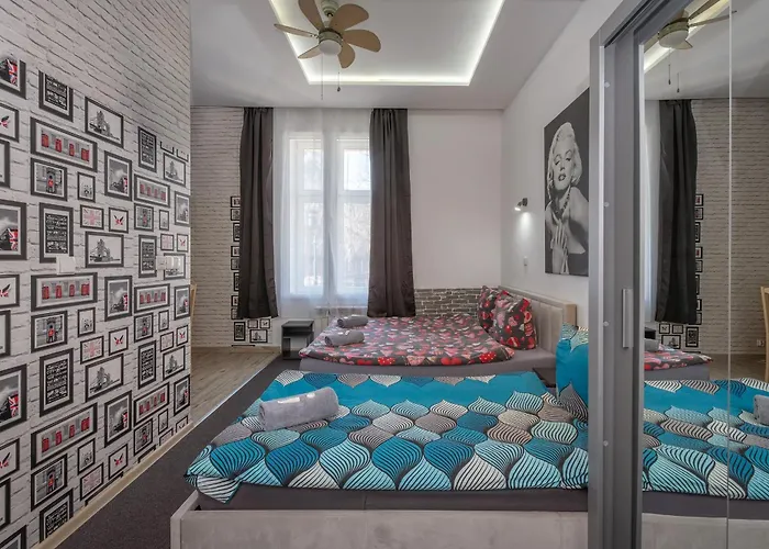 70S Hostel